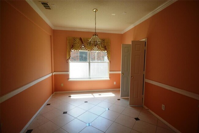 Foto del edificio - 4610 Zachary Ln