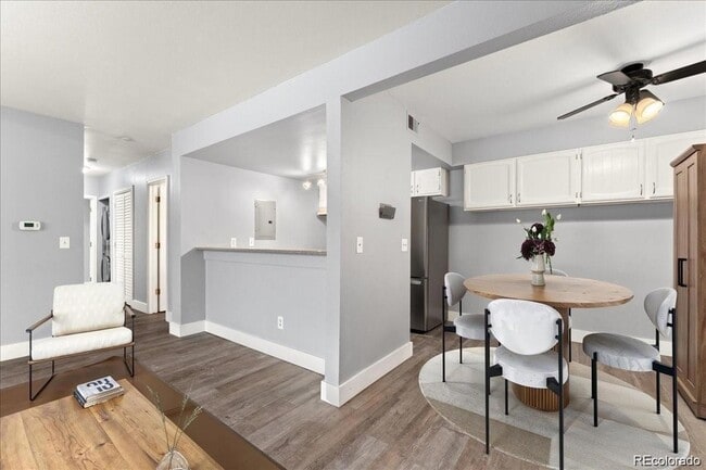 Photo - 6350 Oak St Apartment