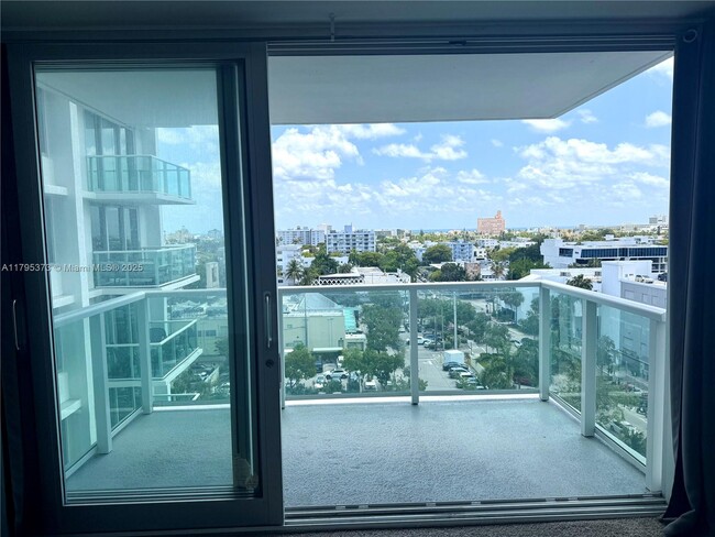 Foto del edificio - 1000 West Ave