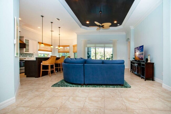 Building Photo - 4940 Tobermory Way