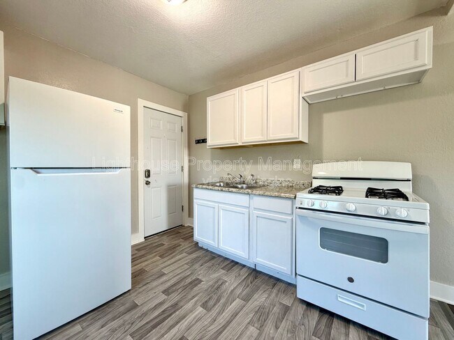 Foto del edificio - 2825 Sanford St