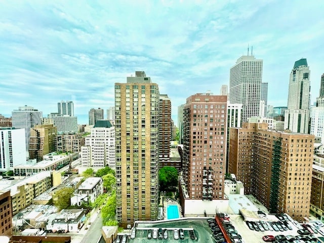 Building Photo - 1122 N Clark St