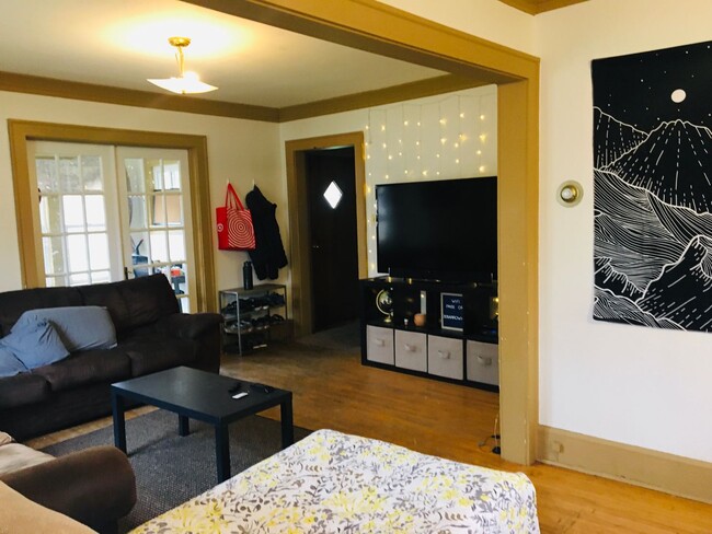 Foto del edificio - 305 Maryland St