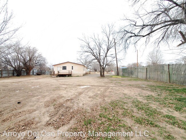 Building Photo - 4 br, 3 bath House - 145 Noble Ln - 145 No...