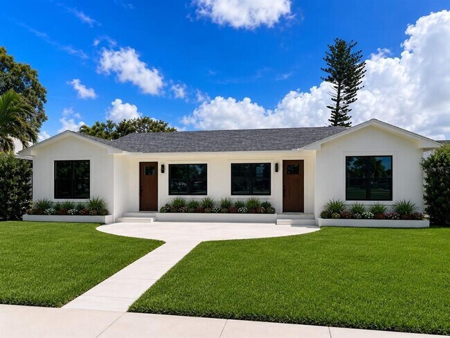 Building Photo - 3219 DE BAZAN Ave