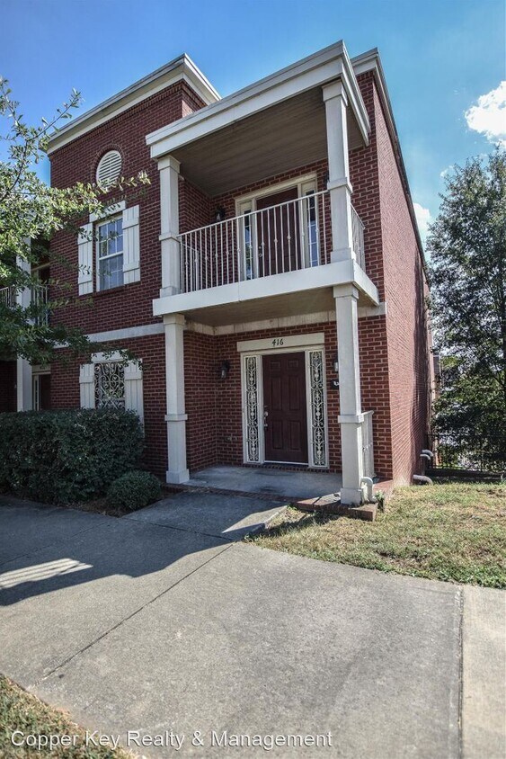3 br, 3.5 bath House 416 Franklin Street House for Rent in