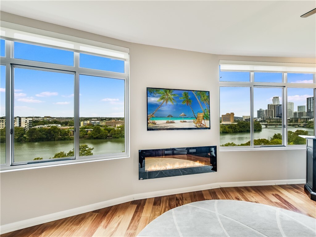 Foto principal - 54 Rainey St