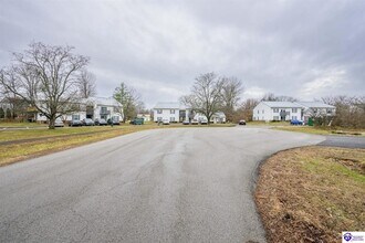 Building Photo - 623 Stewart St