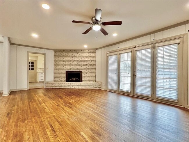 Foto del edificio - 6910 Brandon Mill Rd NW