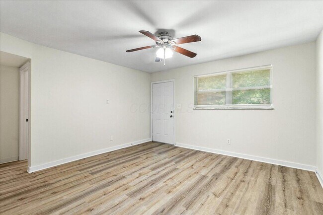 Foto del edificio - 962 Ferndale Pl