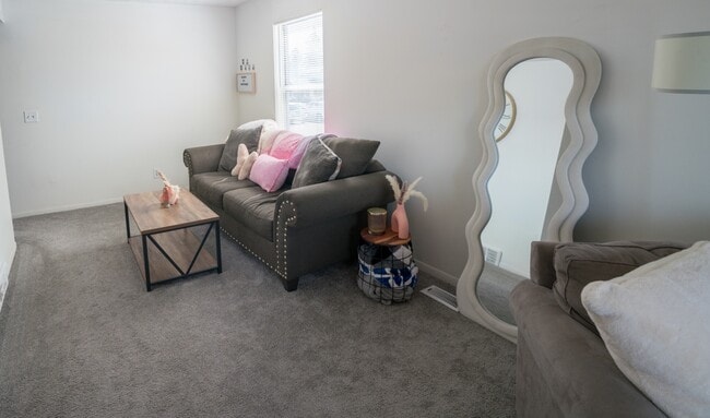 Photo - 716 Alton Rd Townhome