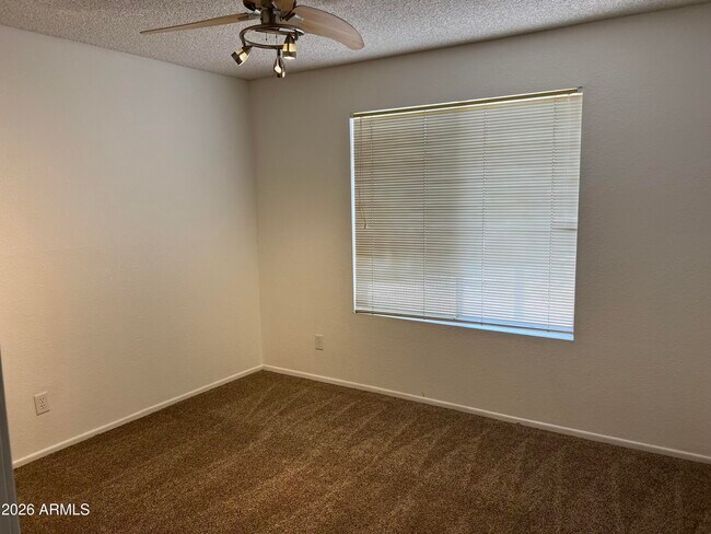 Foto del edificio - 12605 N 42nd Ave