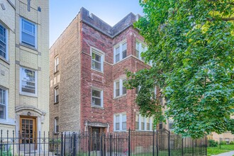Building Photo - 6327 N Francisco Ave