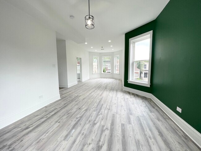 Foto del edificio - 5630 S Throop St