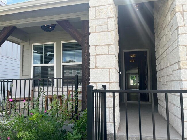 Foto del edificio - Charming 1-story home in South Austin!