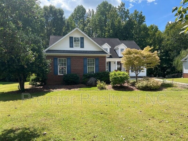 Building Photo - 246 Winding Creek Rd
