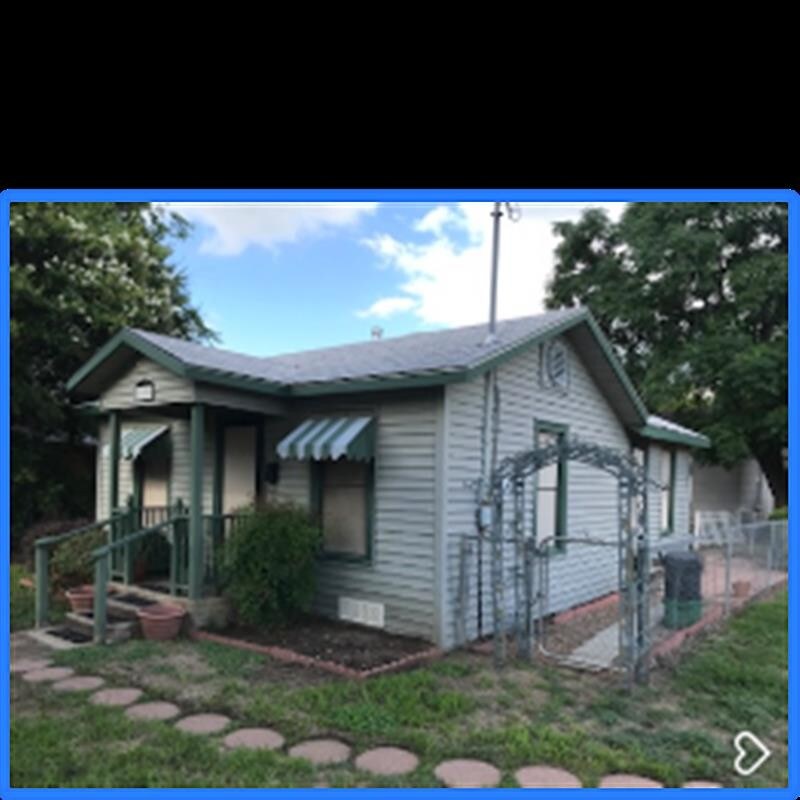 Building Photo - 112 N Dobson St