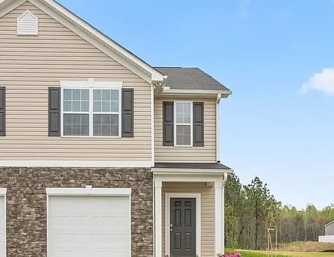 Building Photo - 192 Canopy Dr