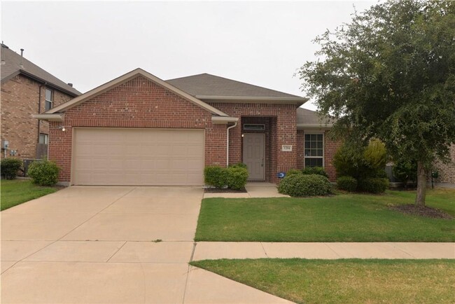 Foto del edificio - A must see home in Little Elm!