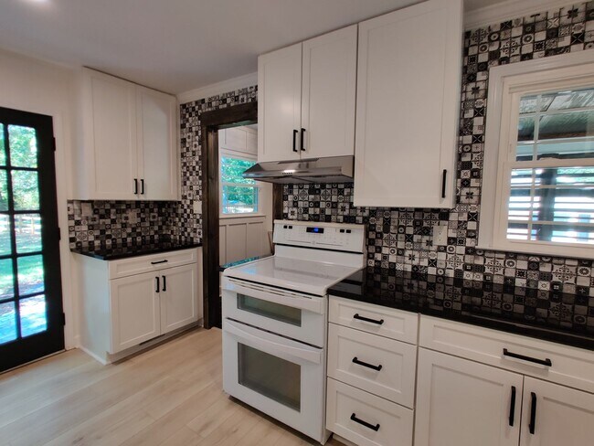 Foto del edificio - Renovated 3 Bedroom Home in Oakdale