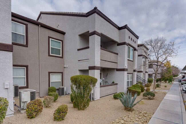 Building Photo - Bright & Airy 2-Bedroom Condo with Dual Suites & Private Patio!