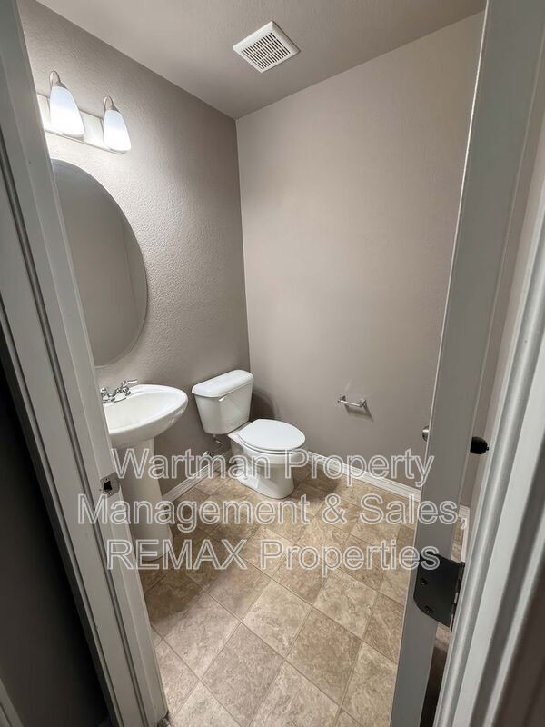 Foto del edificio - 8394 Prairie Brush Ct