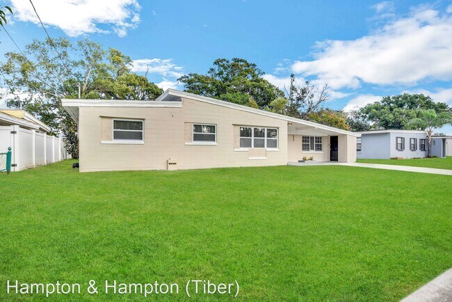 Building Photo - 5 br, 2 bath House - 21 REDWOOD DRIVE