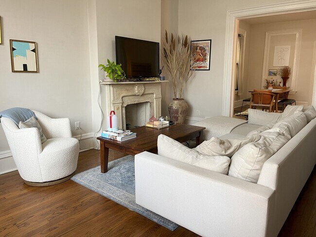 Foto del edificio - 2035 W Evergreen Ave