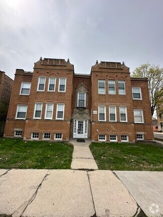 Building Photo - 2958 N Mango Ave