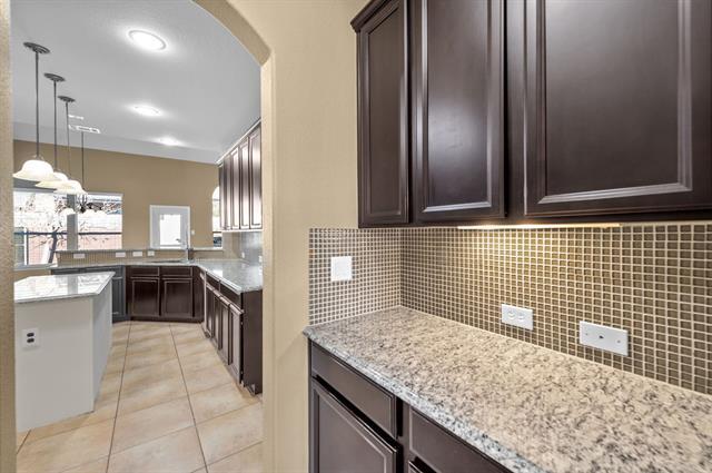 Foto del edificio - 1924 Lewis Crossing Dr