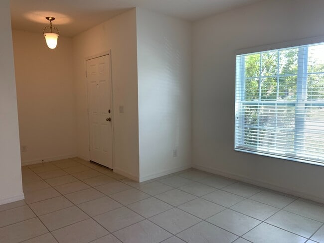 Building Photo - Hammock Trails-4848 Rockvale Drive Kissimmee, FL 34758