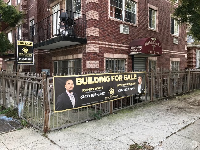 Building Photo - 104 E 28th St