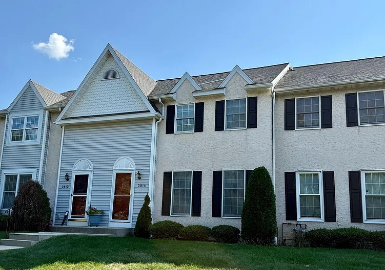 Primary Photo - 2814 Kingston Dr