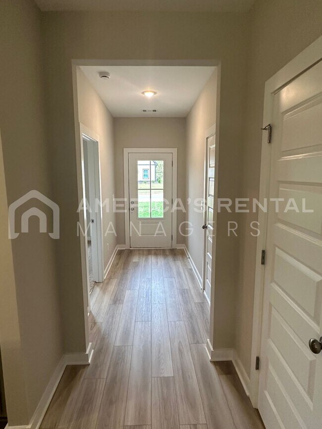 Building Photo - New Construction Home for Rent in Tuscaloo...