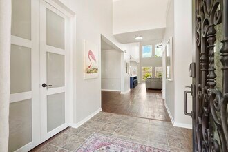 Building Photo - 8615 Discus Dr