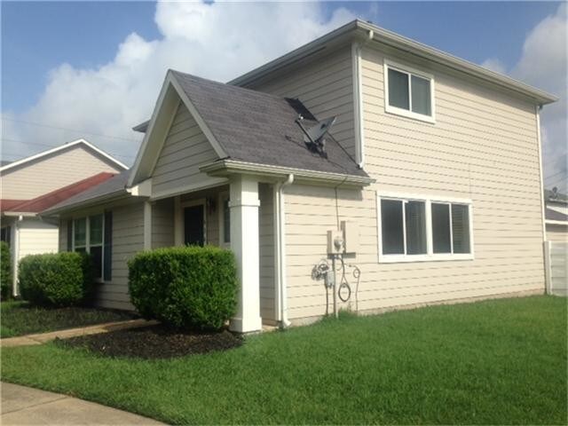 Foto del edificio - 6343 Settlers Square Ln