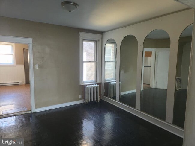 Building Photo - 4584 G St