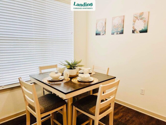 Foto del edificio - 5330 Sienna Pkwy