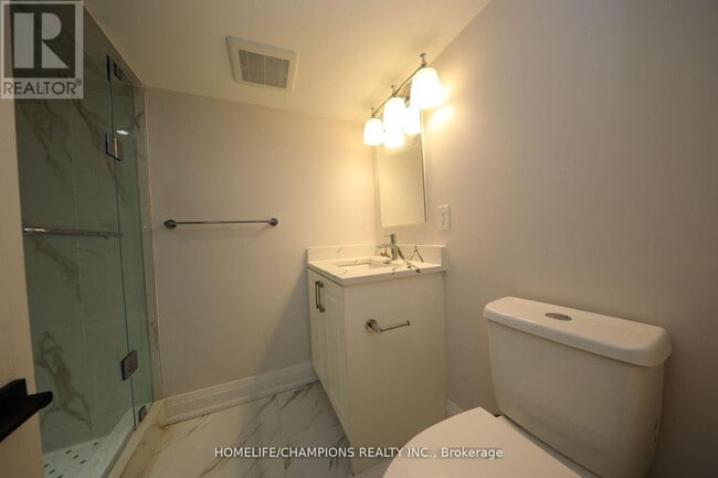 Photo du bâtiment - 24 Tansley Ave