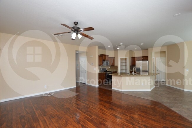 Building Photo - 2531 W Desert Vista Trail