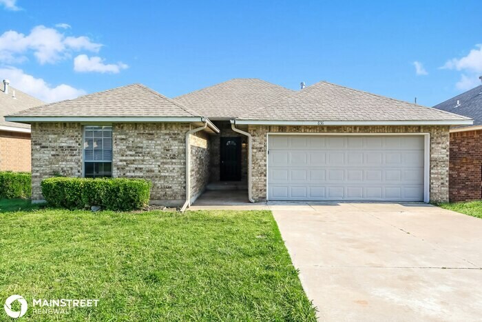 Foto principal - 836 NW 111TH ST, OKLAHOMA CITY, OK 73114