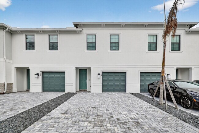 Foto del edificio - 2880 SE Federal Hwy