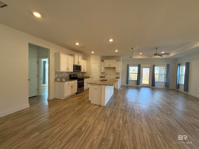 Foto del edificio - 13255 Cavalier St