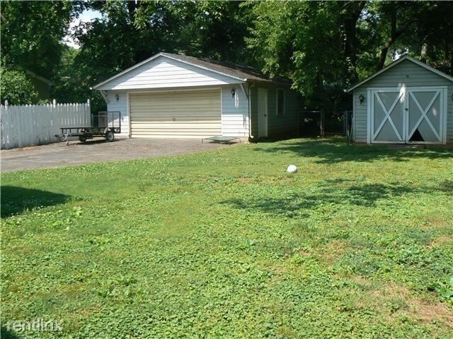 Building Photo - 3 br, 1 bath House - 1303 Allen Avenue