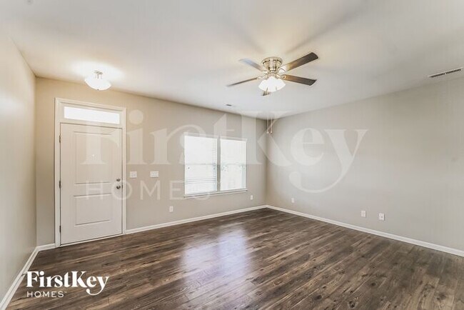 Building Photo - 4011 Huntley Glen Drive