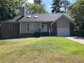 Building Photo - 108 Riverwalk Ct