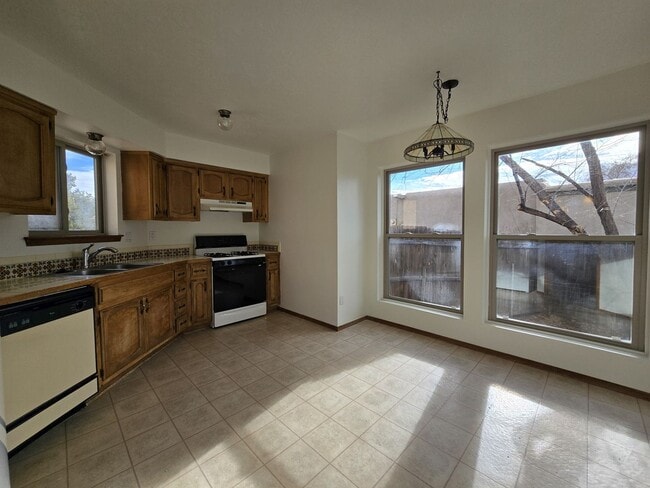 Building Photo - 157 Calle Don Jose