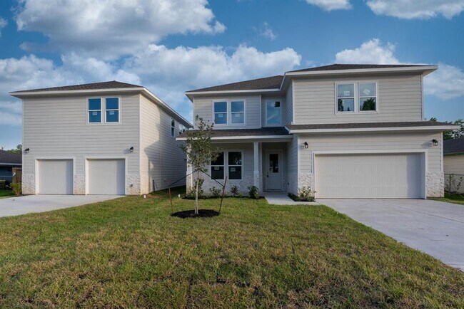 Foto del edificio - 6006 Jerrycrest Dr
