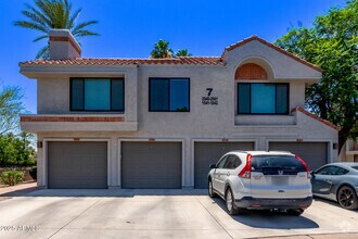 Building Photo - 10055 E Mountainview Lake Dr