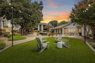 Building Photo - The Crosby